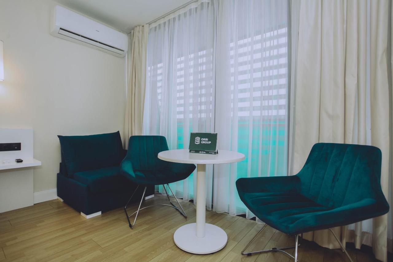 Orbi City Sea View - Special Category Aparthotel Batumi Ngoại thất bức ảnh