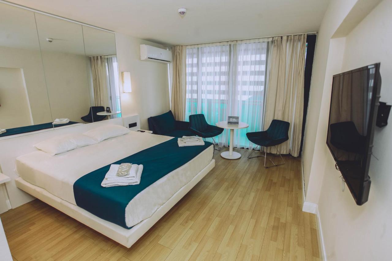 Orbi City Sea View - Special Category Aparthotel Batumi Ngoại thất bức ảnh